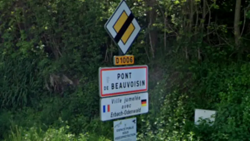 Polémique autour du Tour de France 2026 : une commune choquée par une référence à Nordahl Lelandais