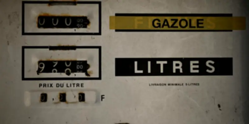 Pourquoi l'inflation mettra du temps à refluer malgré la réouverture d'Ormuz