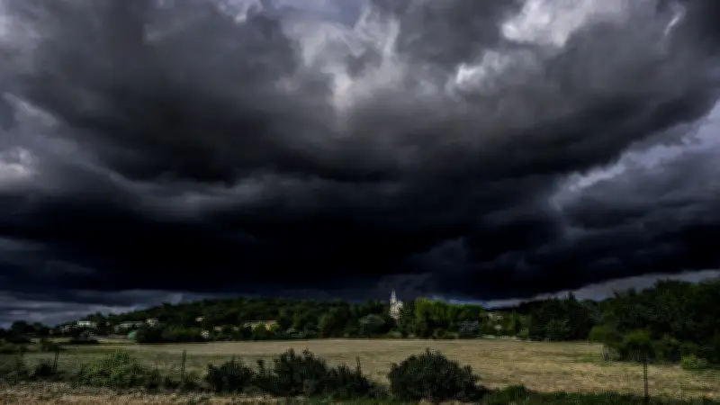 Pourquoi prévoir les orages d'été est si difficile