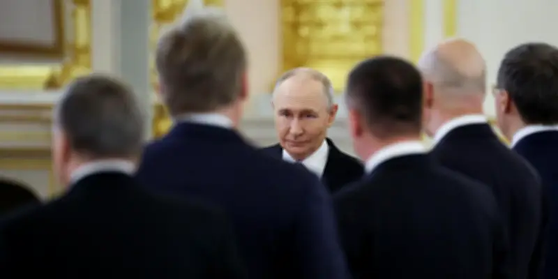 Poutine refuse la rencontre avec Zelensky et juge sa lettre irrespectueuse