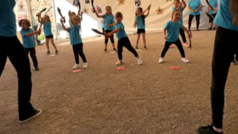 Pradel Liens : un spectacle de danse vibrant pour la fin d'année