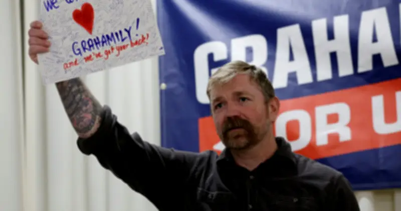 Primaire démocrate dans le Maine : un candidat controversé émerge