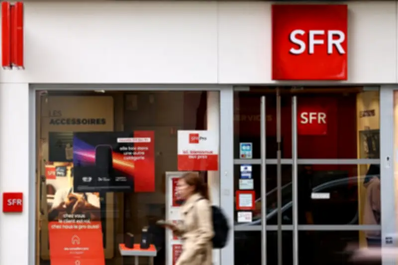 Rachat de SFR : Bouygues, Free et Orange négocient jusqu'à dimanche