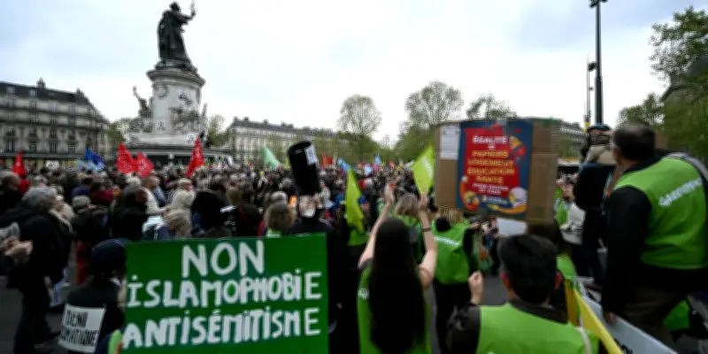 Racisme et antisémitisme profondément enracinés en France selon la CNCDH
