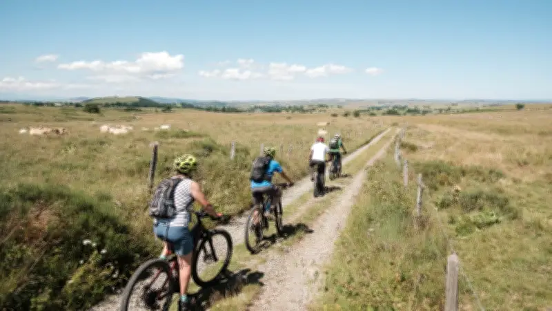 Rando Aubrac élargit son offre : hébergements, activités et événements