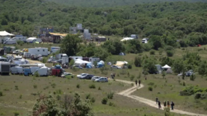 Rave géante dans l'Hérault : deux organisateurs interpellés et placés en garde à vue