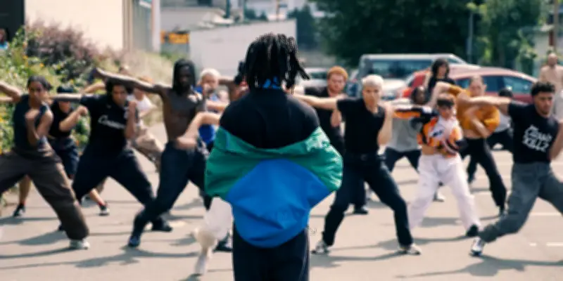 « Rebonds » : une épopée de la danse électro sur Arte TV