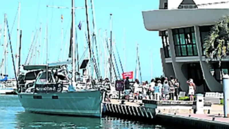 Retour du voilier Ataraxia après 35 jours d'observation marine