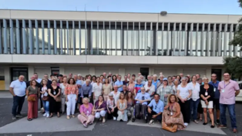 Retrouvailles émouvantes au collège Frédéric Bazille à Castelnau-le-Lez