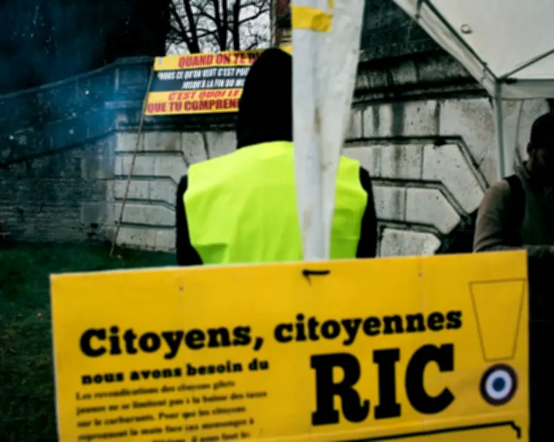 Régénérer la démocratie : commencez par écouter