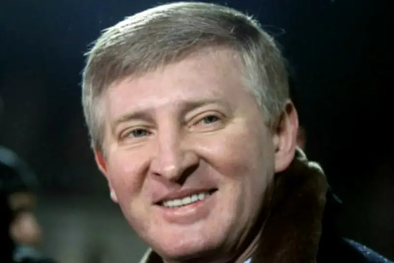 Rinat Akhmetov : paix avec Zelensky, tacle à la FIFA, optimisme de guerre