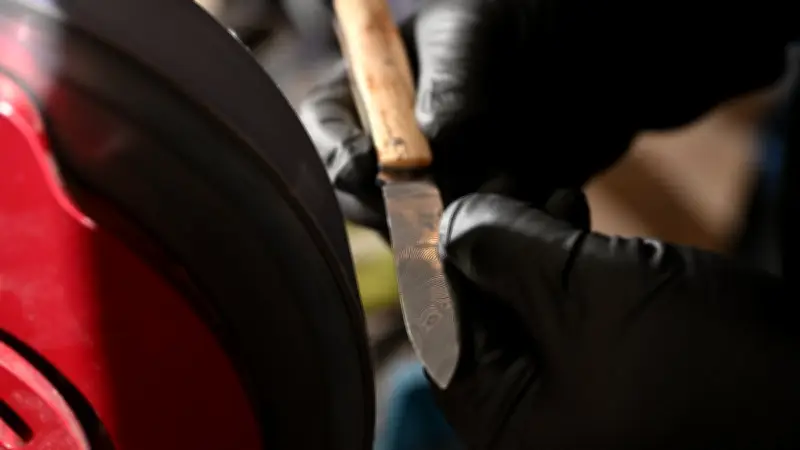 Salon du couteau à Montpellier : l'art artisanal made in France séduit