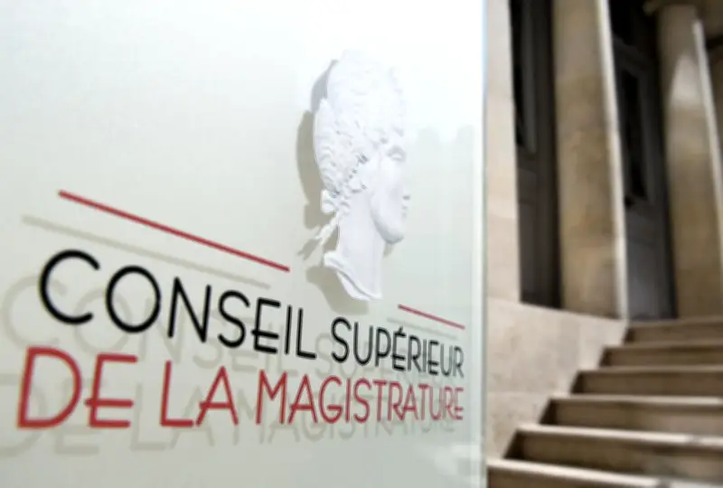 Sanctions des magistrats : fonctionnement et cas Lyhanna