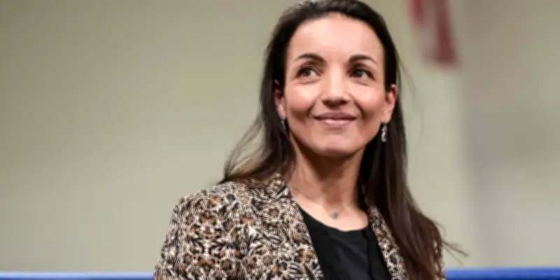 Sarah Ourahmoune : la boxe, vecteur d'émancipation pour les femmes