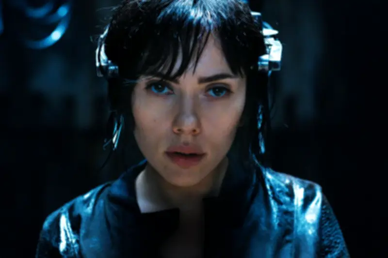 Scarlett Johansson dans «Ghost in the Shell» : une IA vertigineuse