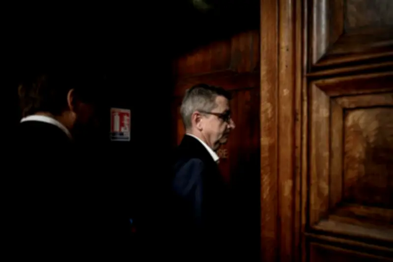 Sextape : prison ferme requise en appel contre l'ex-maire de Saint-Étienne
