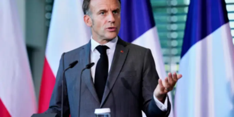 Séismes au Venezuela : Macron envoie 85 secouristes français