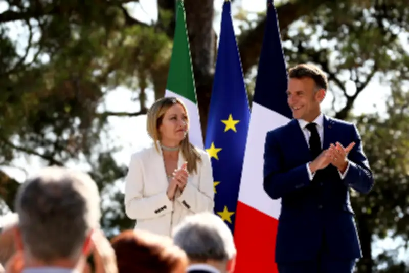 Sommet France-Italie : Macron et Meloni affichent leur entente à Antibes