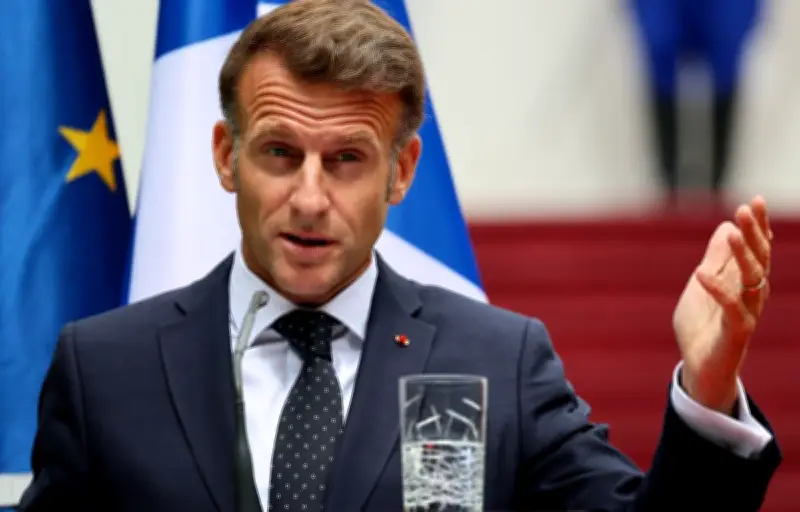 Sondage : la cote de confiance de Macron remonte à 26 %
