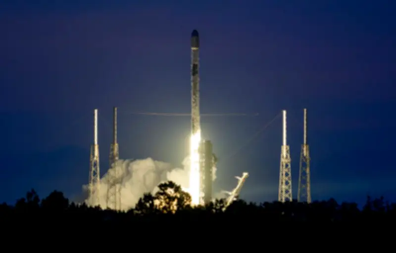 SpaceX dépasse Amazon et devient la 5e capitalisation mondiale