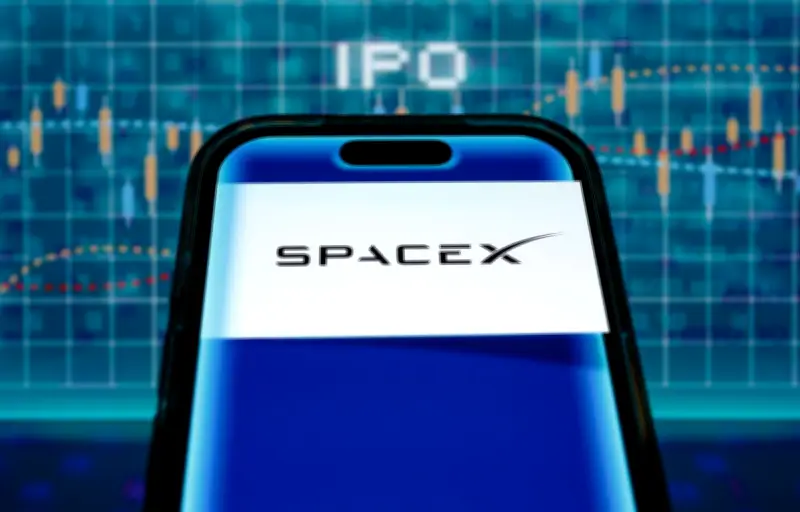 SpaceX : introduction en Bourse record de 75 milliards de dollars attendue