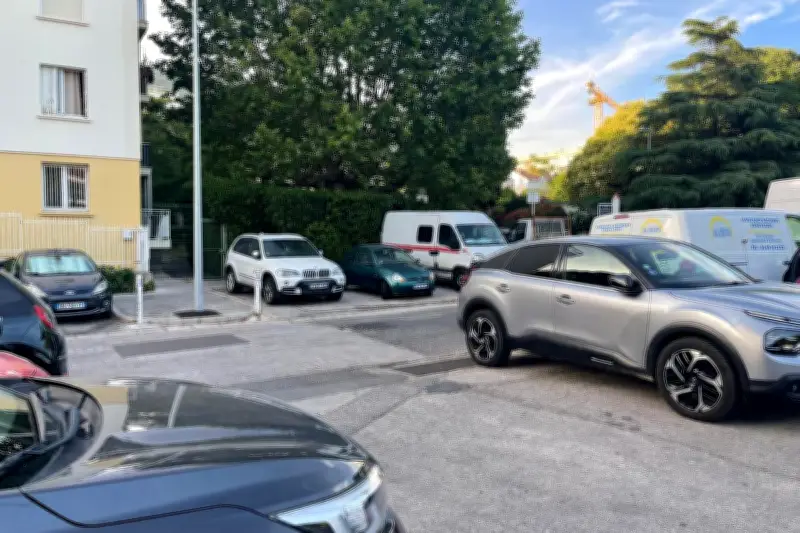 Stationnement infernal à Toulon : les habitants de Brunet excédés