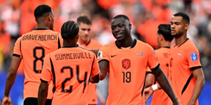 Summerville et Brobbey, les surprises offensives des Pays-Bas face au Maroc