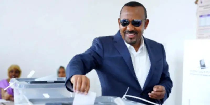 Éthiopie : Abiy Ahmed, de réformateur adulé à chef de guerre