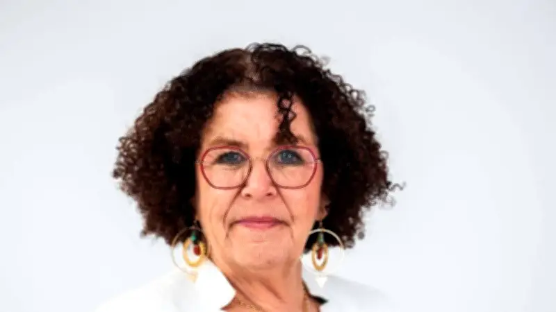 Tournée régionale à Carnon : Zina Bourguet rencontre les habitants