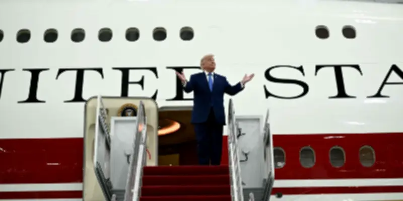 Trump dévoile le nouvel Air Force One offert par le Qatar