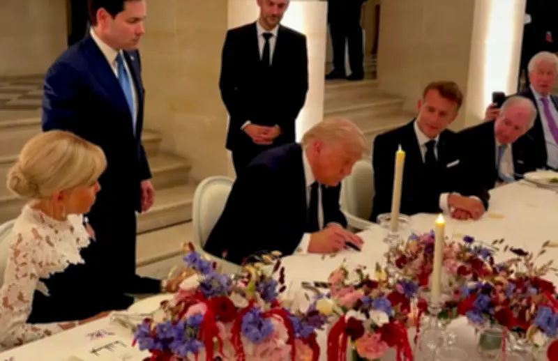 Trump, Macron et l'accord de Versailles : tensions et compromis