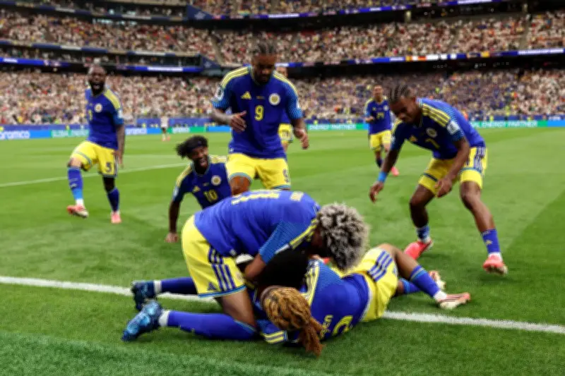 Trump préfère le MMA, Curaçao dans l'histoire, l'espagnol autorisé par la Fifa