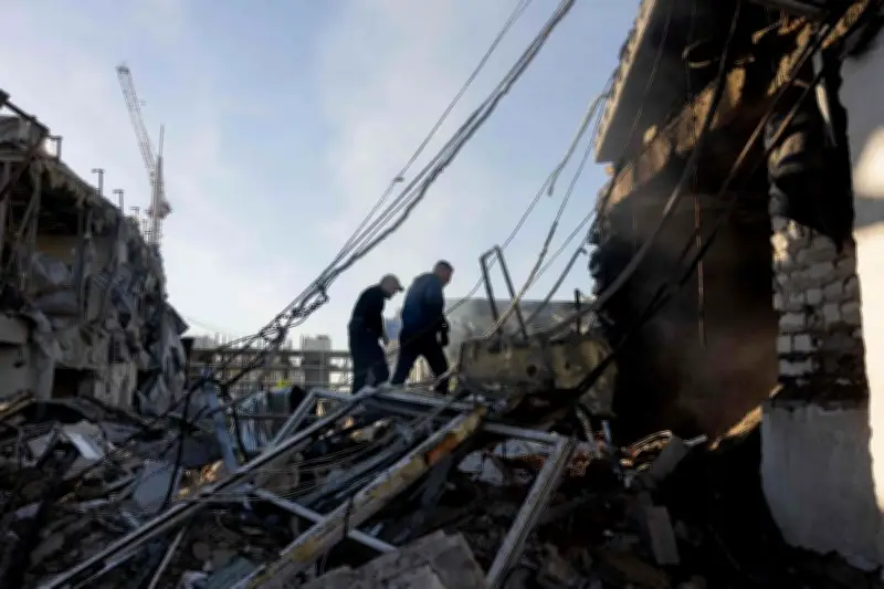 Ukraine : frappe russe meurtrière, 9 morts et des dizaines de blessés