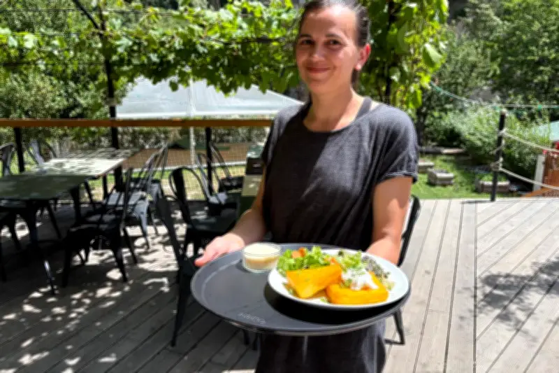 Un an après, le restaurant Paysan de Breil-sur-Roya est devenu un lieu de vie incontournable