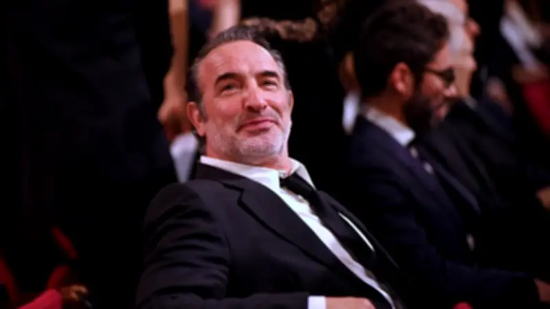 Un gars, une fille : Jean Dujardin valide le successeur de Loulou