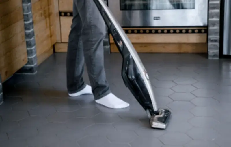 Un retraité réclame 500 000 euros pour un aspirateur inadapté