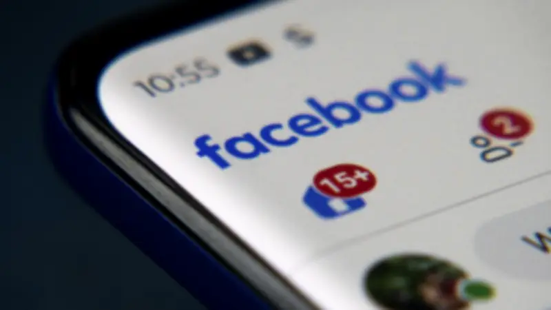 Une Australienne découvre sur Facebook qu'elle a gagné 1,6 million $ au loto