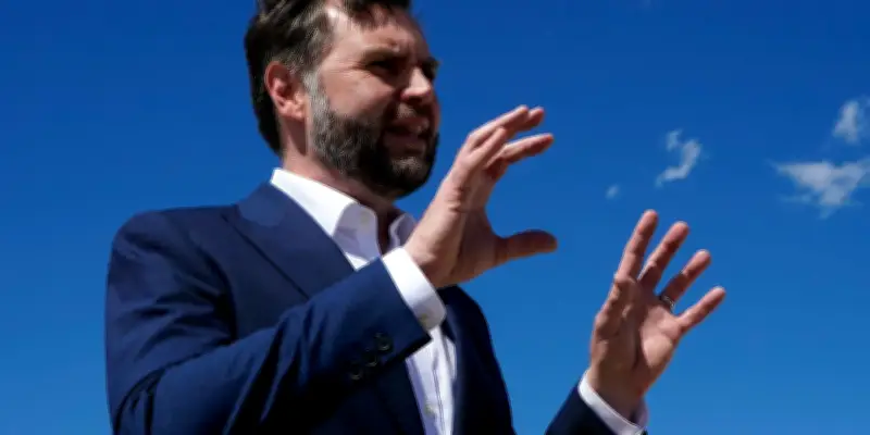 Vance en Suisse pour négociations cruciales avec l'Iran