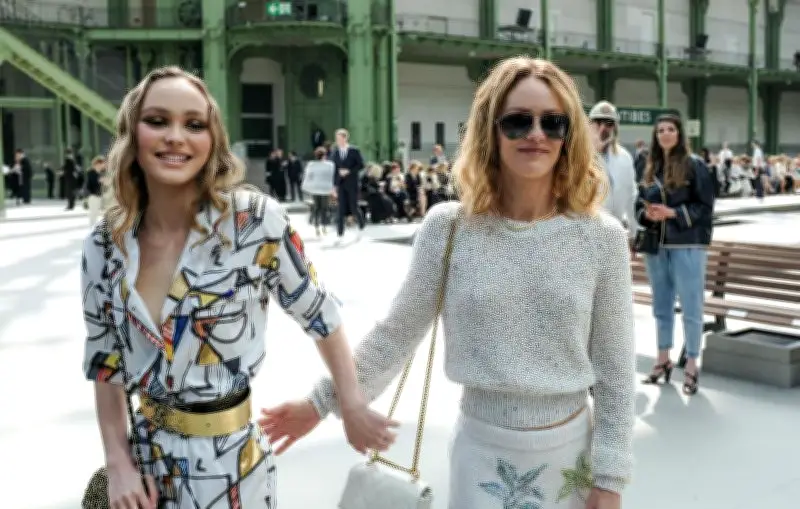 Vanessa Paradis défend les « nepo babies » : « C’est un handicap »