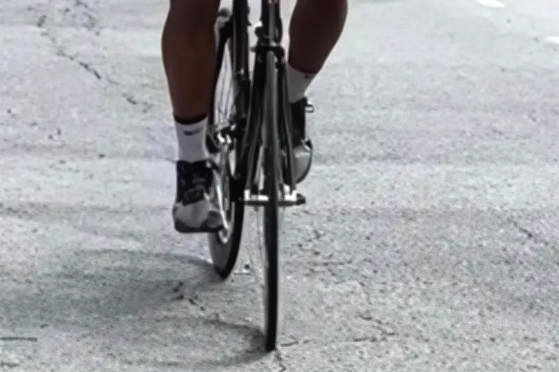 Varois sourd relie Paris à Toulon à vélo en 36 heures : exploit inspirant