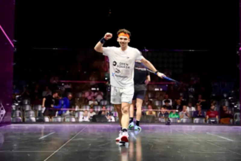 Victor Crouin ambitieux avant la finale mondiale de squash à Paris