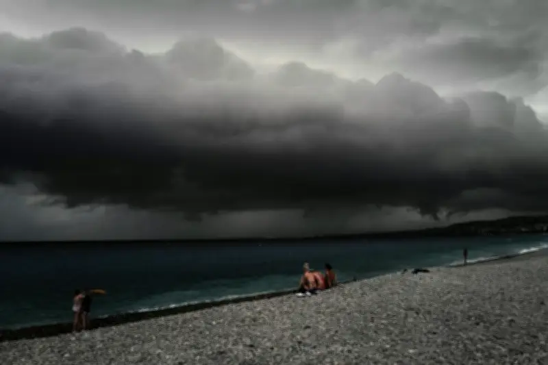 Violents orages : trois départements du Sud-Est en alerte ce mardi
