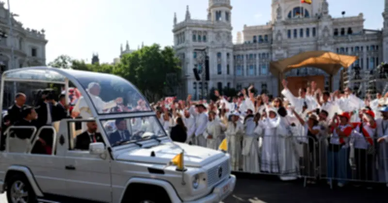 Visite historique du pape Léon XIV en Espagne : enjeux et tensions