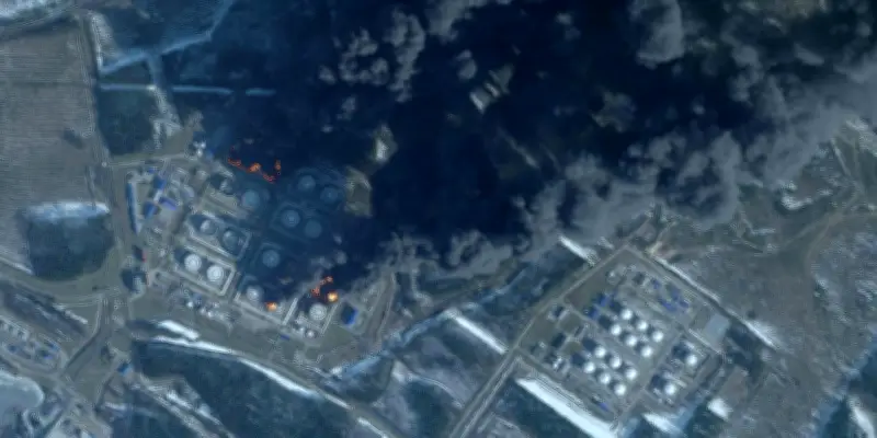 Zelensky : 15 raffineries russes bombardées par l'armée ukrainienne depuis janvier