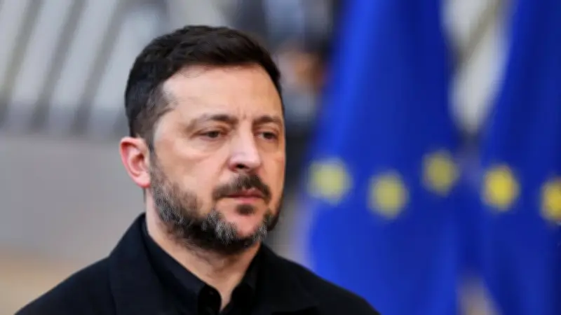 Zelensky alerte sur une attaque massive imminente russe