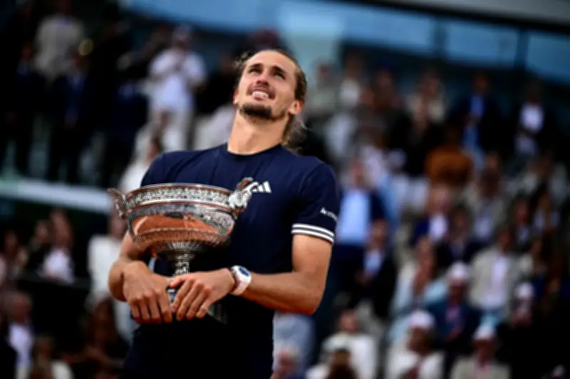 Zverev écourte une interview après son titre à Roland-Garros