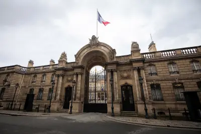 35 degrés à l'ombre de l'Élysée : la canicule frappe Paris