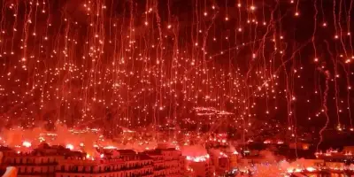 Alger baignée de rouge : la fête du Mouloudia en vidéo