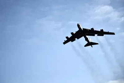 B-52 américain s'écrase en Californie : huit morts, aucune chance de survie