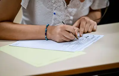 Bac 2024 : plus de 500.000 élèves de première passent l'épreuve de français